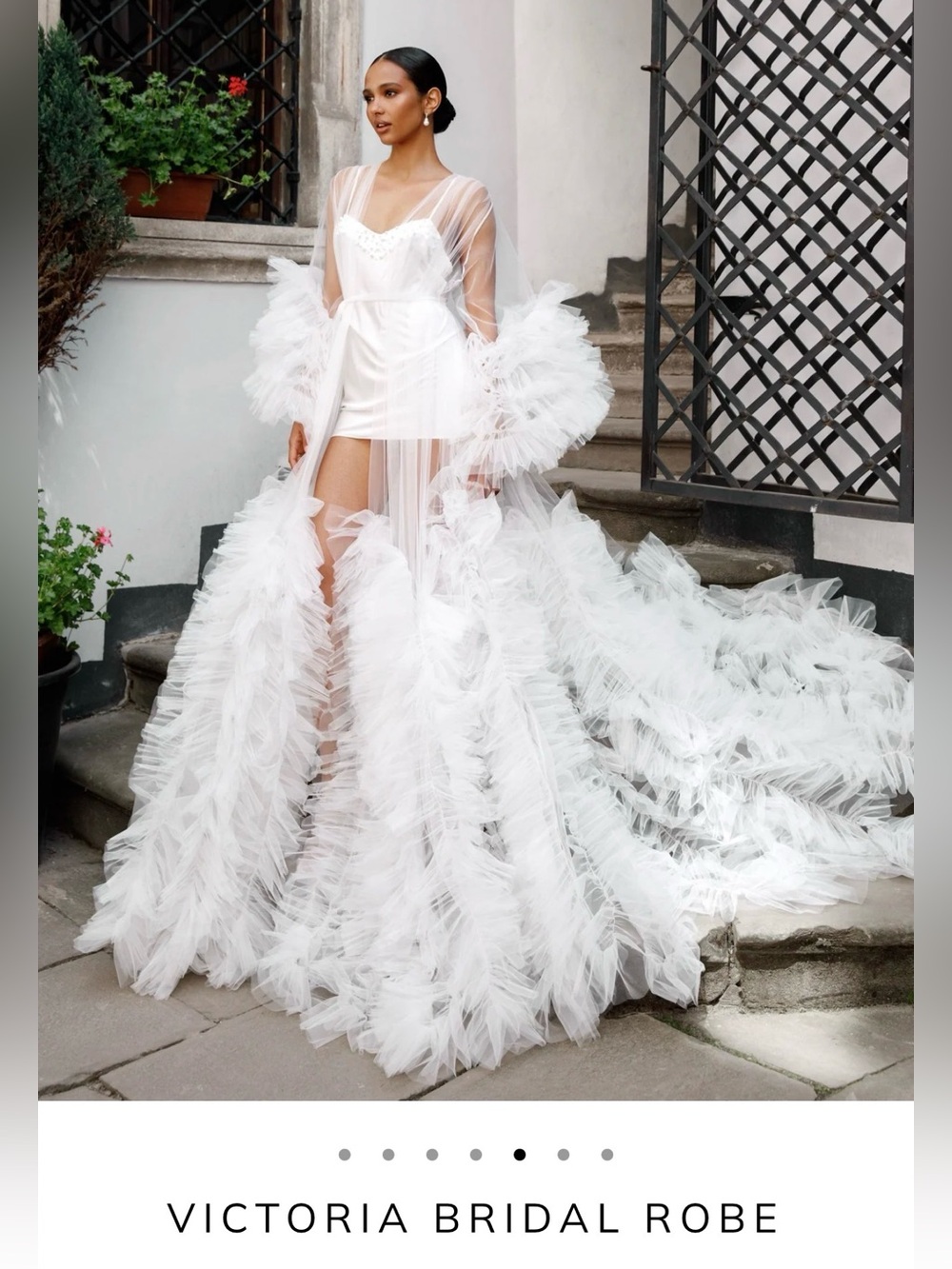 VOIR Victoria Bridal Getting Ready Robe